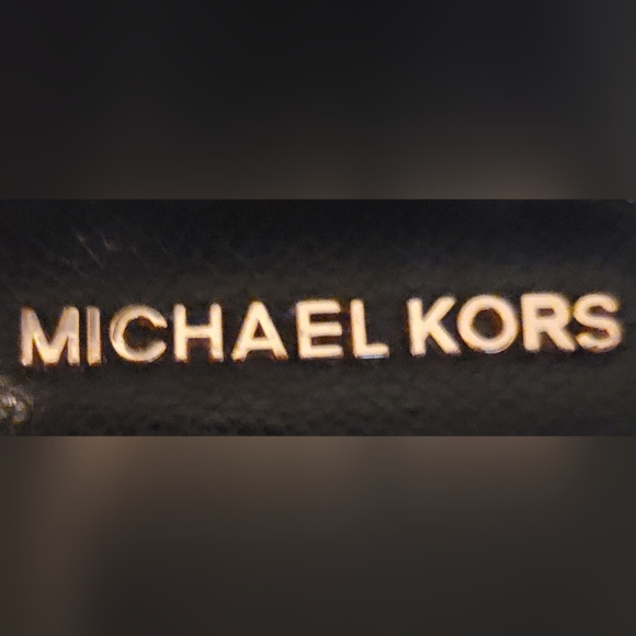 Michael Kors Wallet/Wristlet - Picture 6 of 6